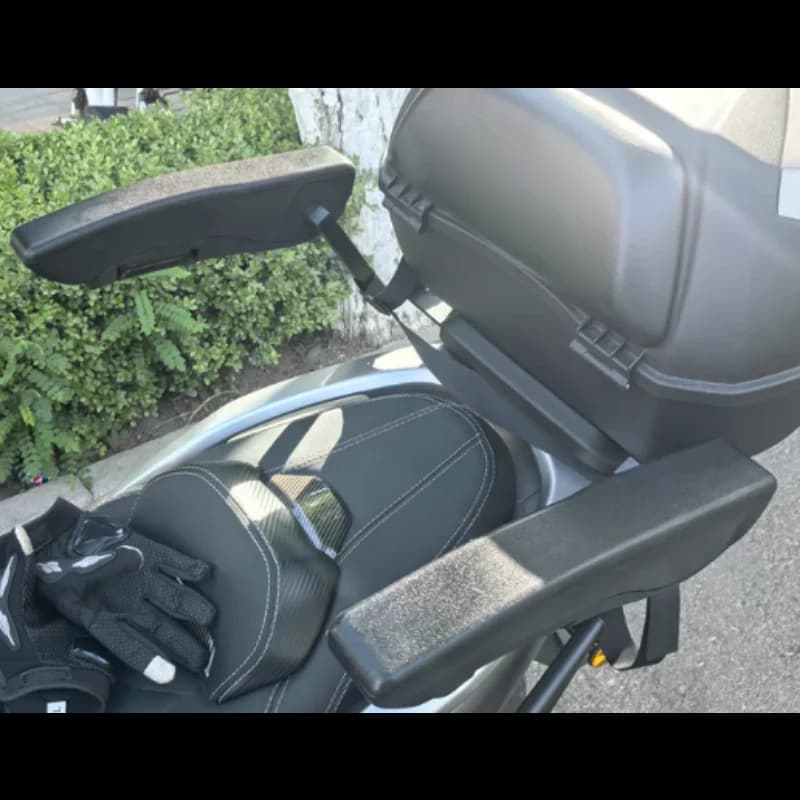 Motorcycle Rear Seat Child Safety Armrest, Foldable Tension Electric Vehicle Scooter UY Universal Armrest Modification
