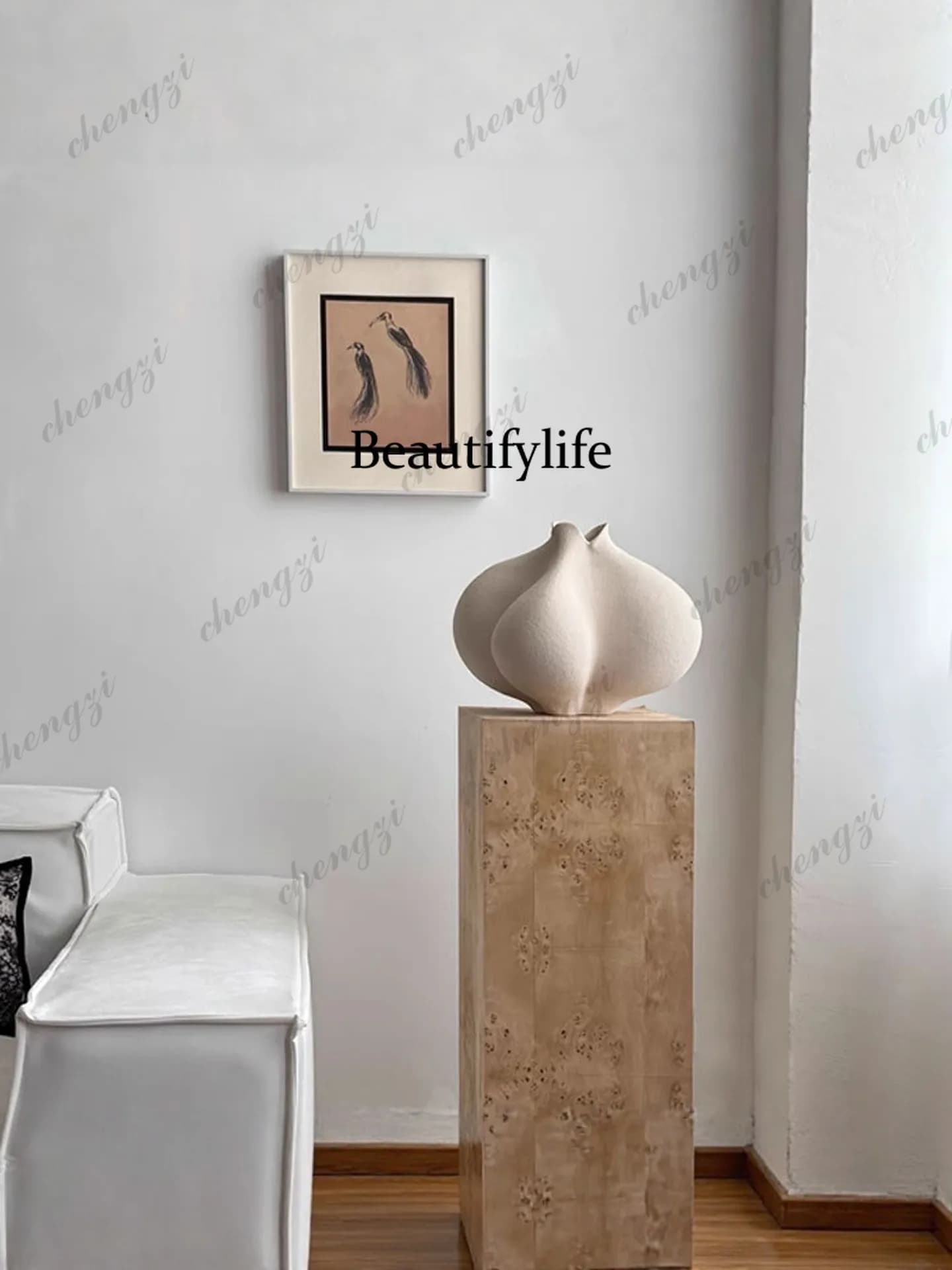 French large vase cream wind special-shaped high-end ornament dining table home antique style
