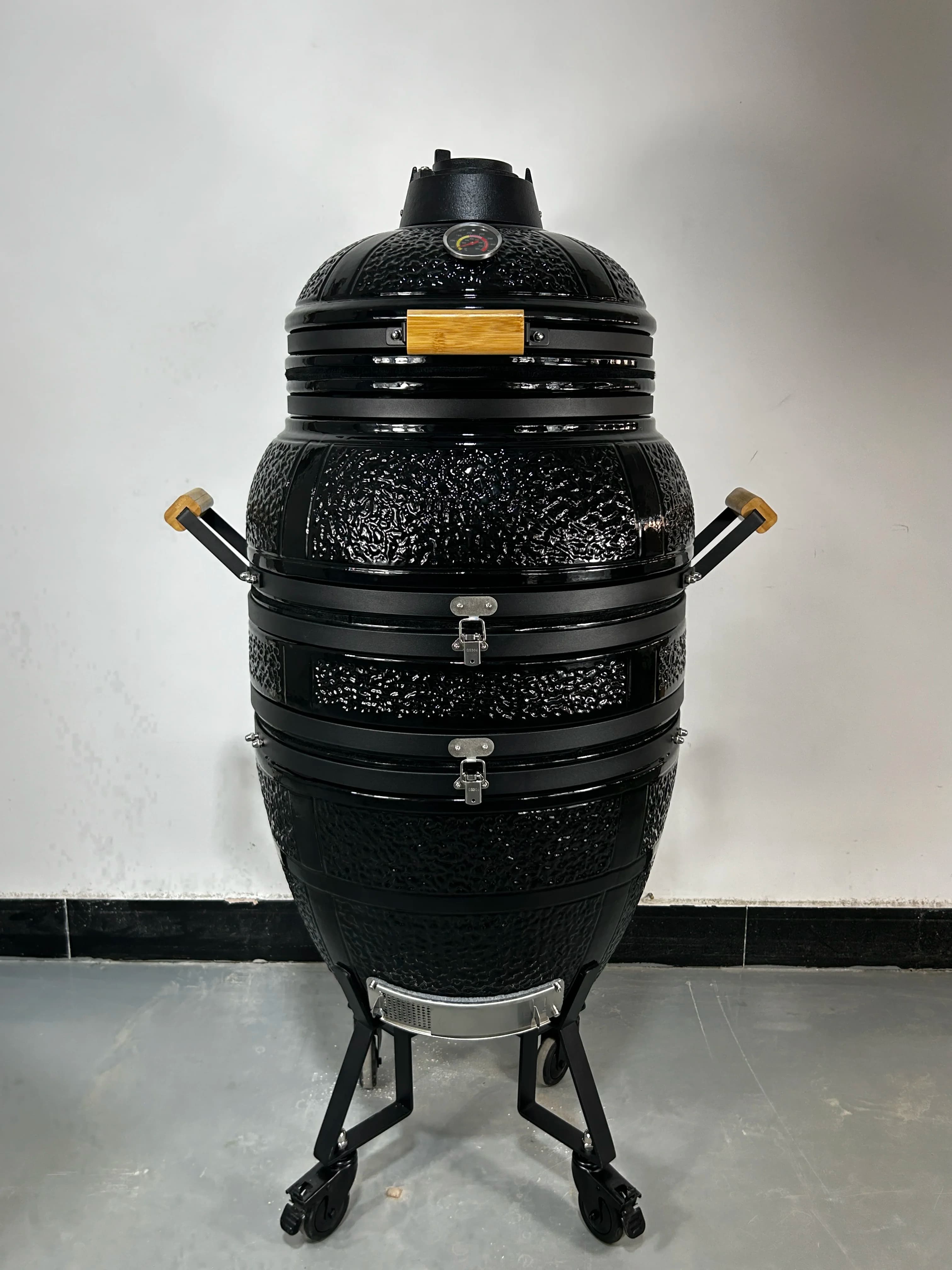KIMSTONE 21 Inch Hinged Ceramic Tandoori BBQ Grill Heavy Outdoor Smoker with Hanging Rack