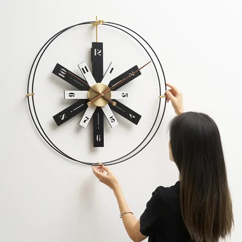 Nordic light luxury wall clock living room art creative clock simple atmosphere clock decorative wall
