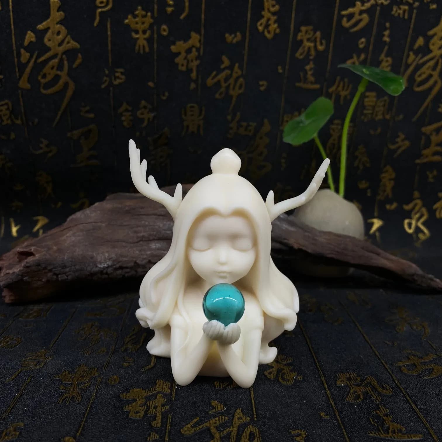 Ivory Nut Carved Cute Ocean Girl Figurine Creative Gift Car Interior Decor Cartoon Girly‑Style Ornament Craft