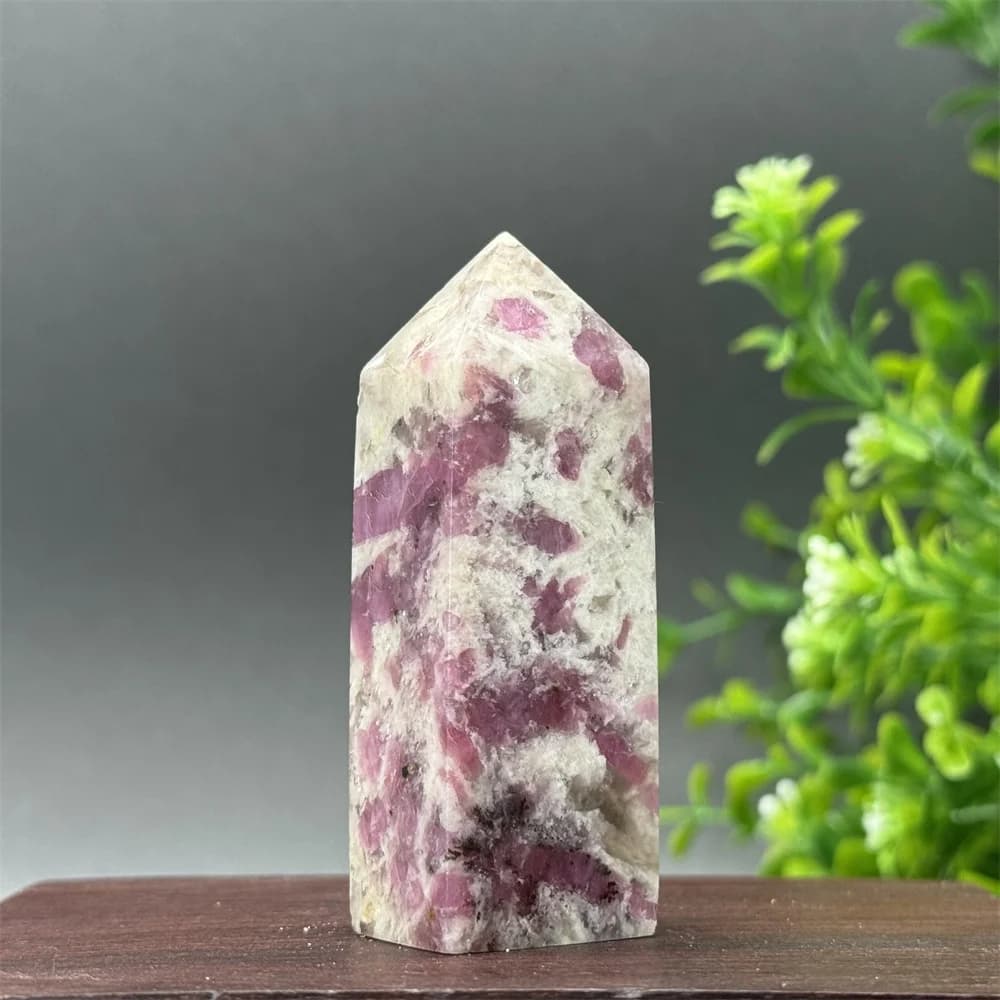 Natural Crystal Plum Blossom Tourmaline Ffour-Sided Column Crystal Tower Aura Energy Ttherapy Meditation Prayer Home Decoration