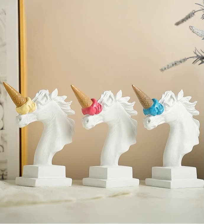 Resin Handicraft Unicorn Ice Cream Horse Funny Artificial Animal Sculpture Decorative Figurines Home Decoration Accessories
