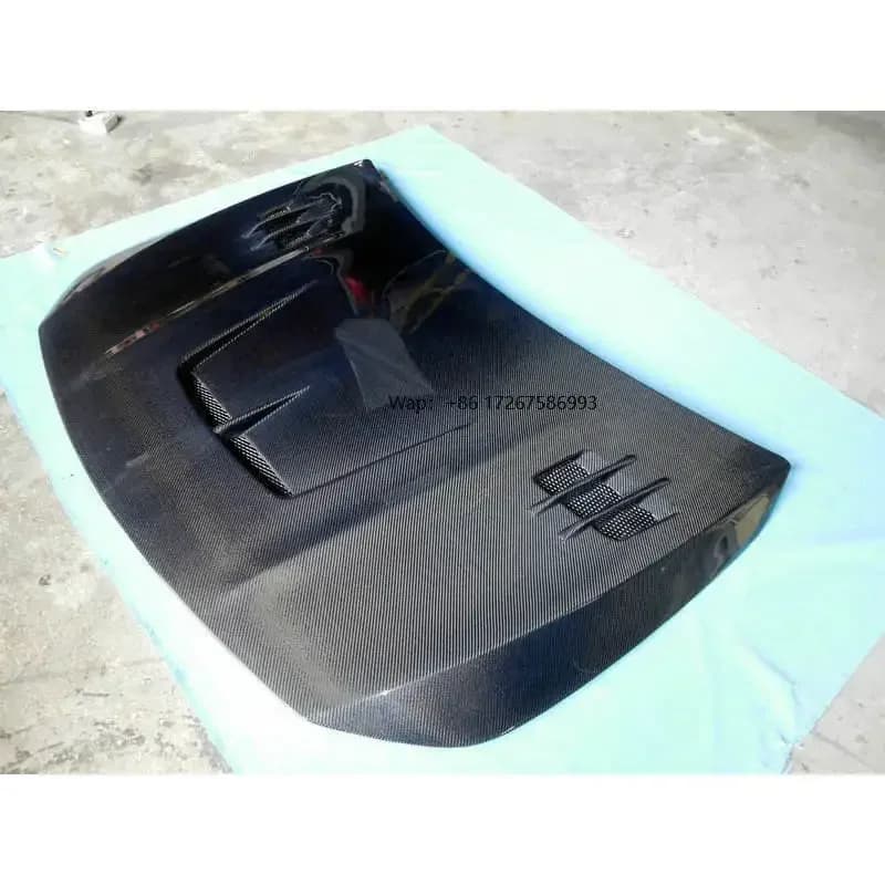 W118 Carbon Fiber Engine Hood Vent Bonnet for  CL Class W118 CLA 35 45 200 260 2020-2022