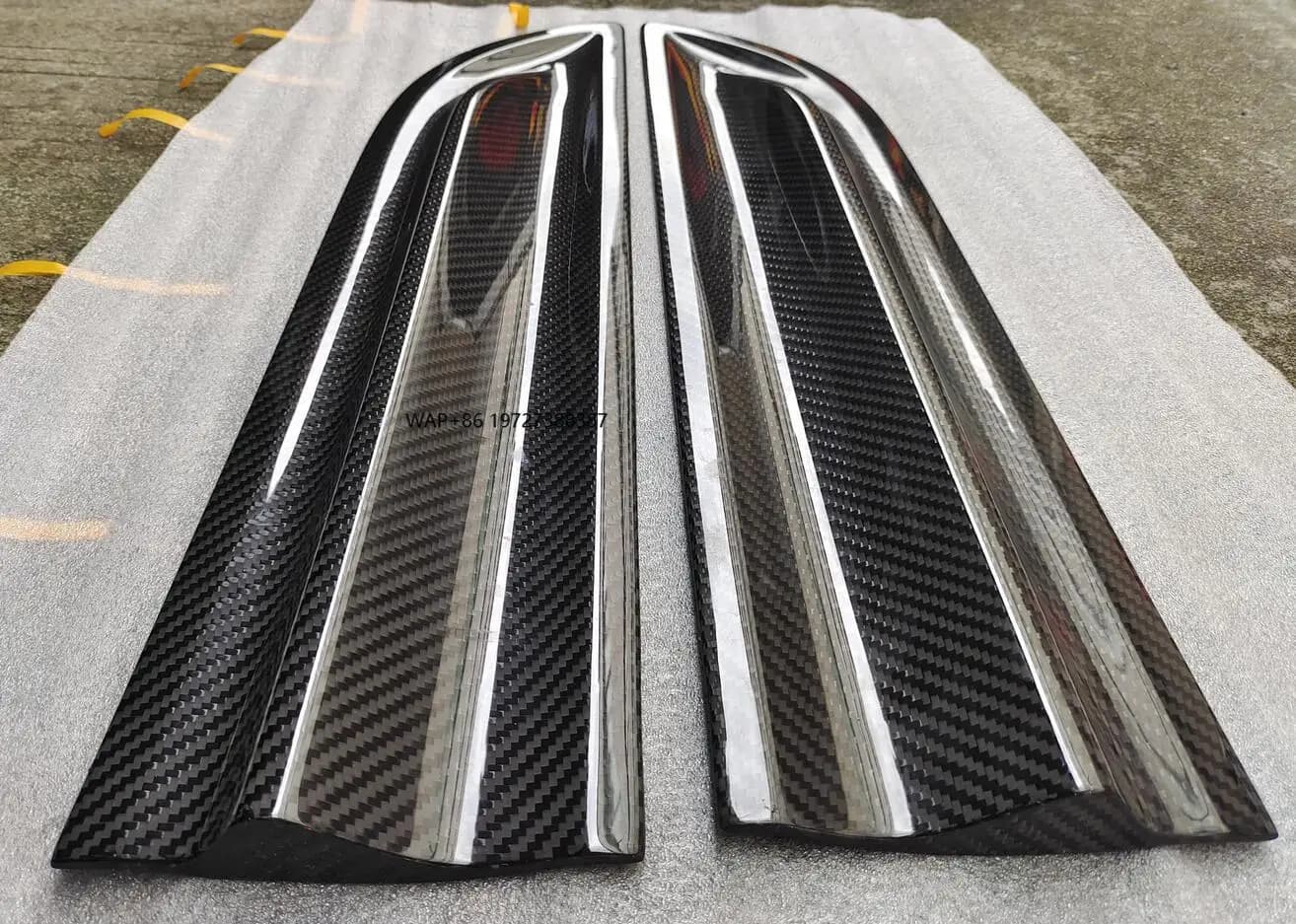 for 2014-up Year 95B Upgrade GTS 95B.3  Dry Carbon Fiber Door Panel Side Skirts Door Trim Door Parts Replacement