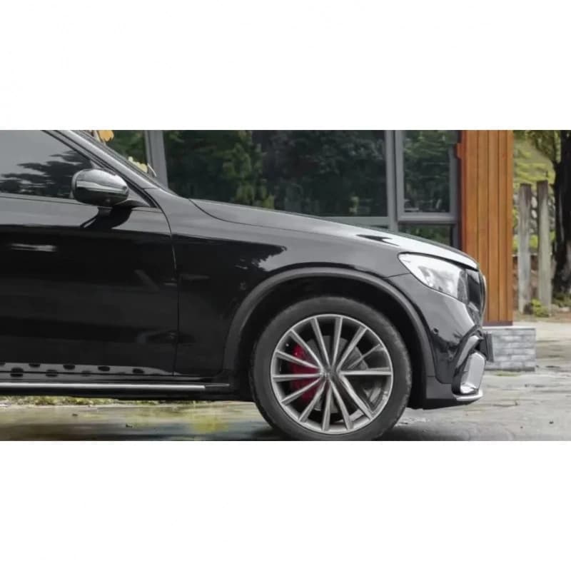 Hot selling Car for  X253 2016-2019 to GLC63 front bumper grille ,rear diffuser with exhaust pipe