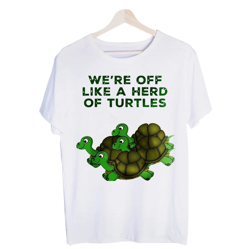 Men's Turtle Herd Graphic Tee, Short Sleeve Crew Neck T-Shirt for Casual Daily Wear and Summer Outfits