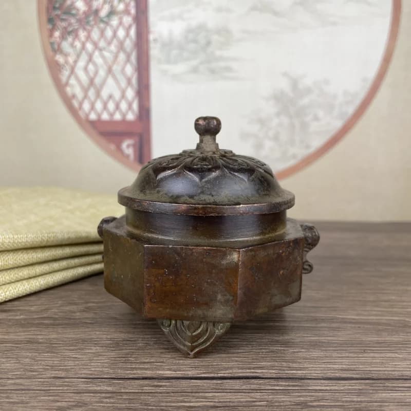 Old shell patina octagonal opening incense burner ornament, vintage collectible item for home and office desktop