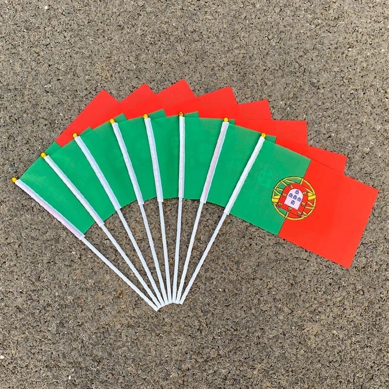 aerlxemrbrae Custom Hand Flag  50Pcs   14 * 21cm   A plastic  Stick Handing Flag   World National Flag Portugal hand  flags