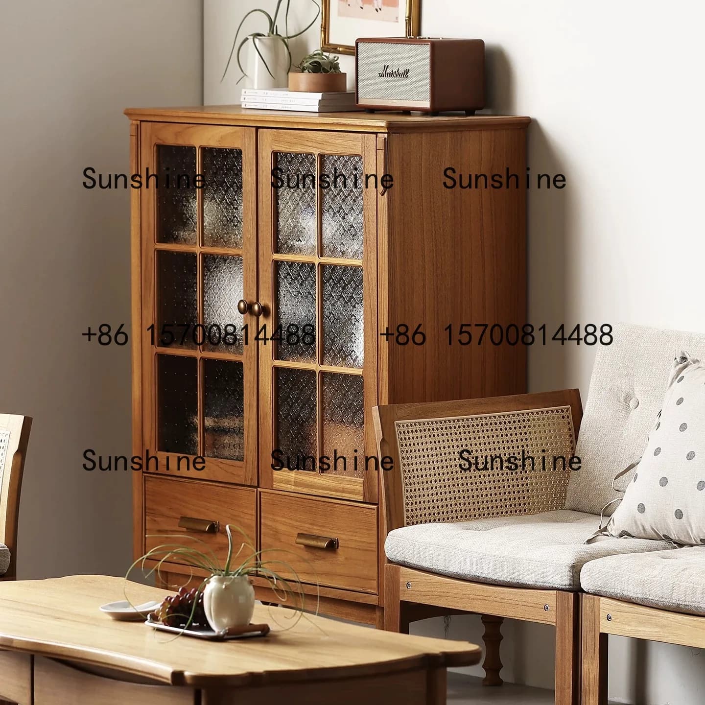 Medieval solid wood dining side cabinet Japanese log restaurant, locker