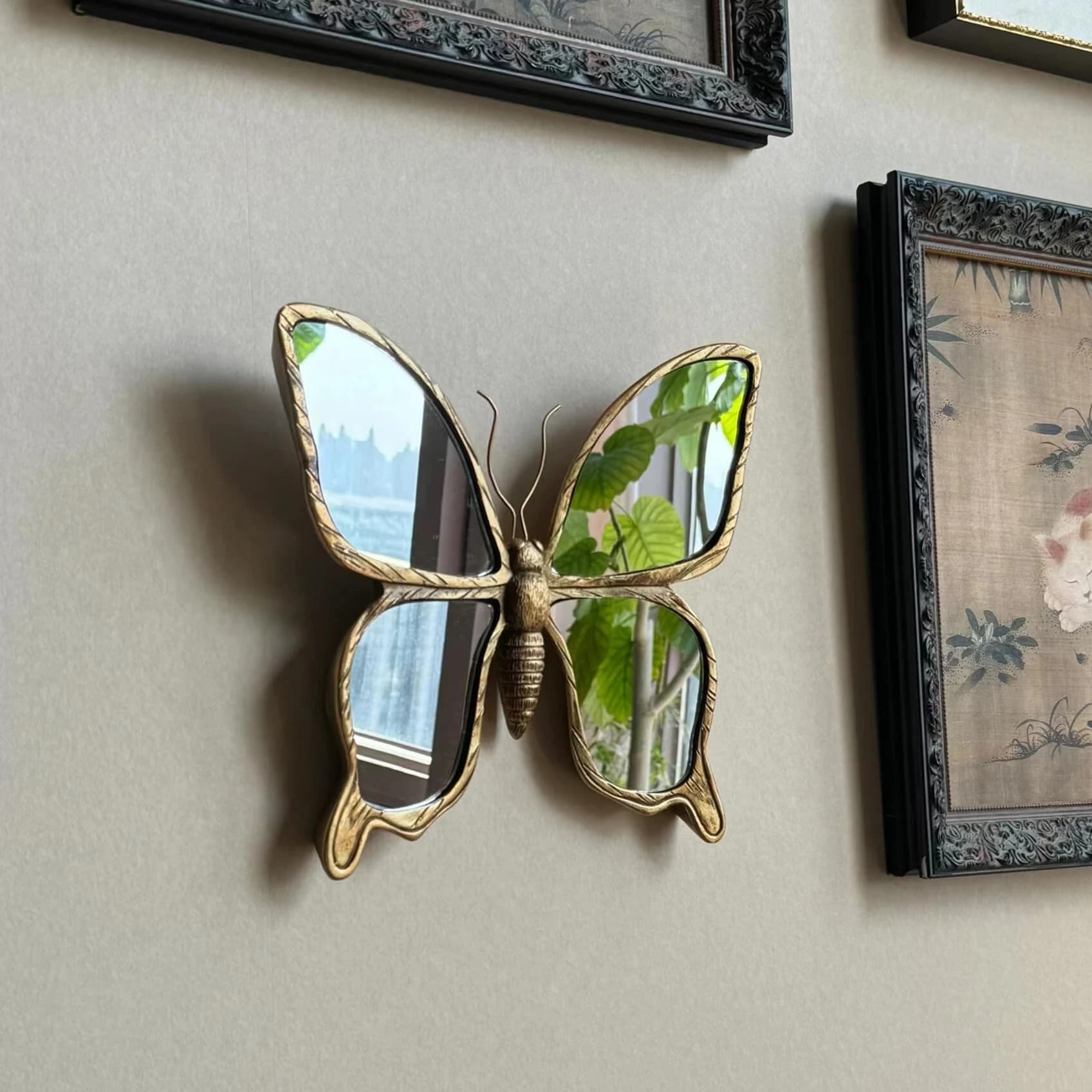 Retro Vintage Resin Dragonfly Ornament Butterfly Decorative Mirror Light Luxury Living Room Background Wall Decoration Pendant