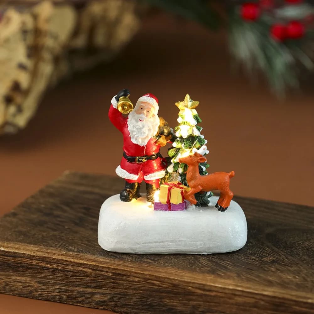 Resin Luminous Christmas Statue Santa Claus Design Snow View Christmas Street Lamp Ornament Pine Needles with Led Lights