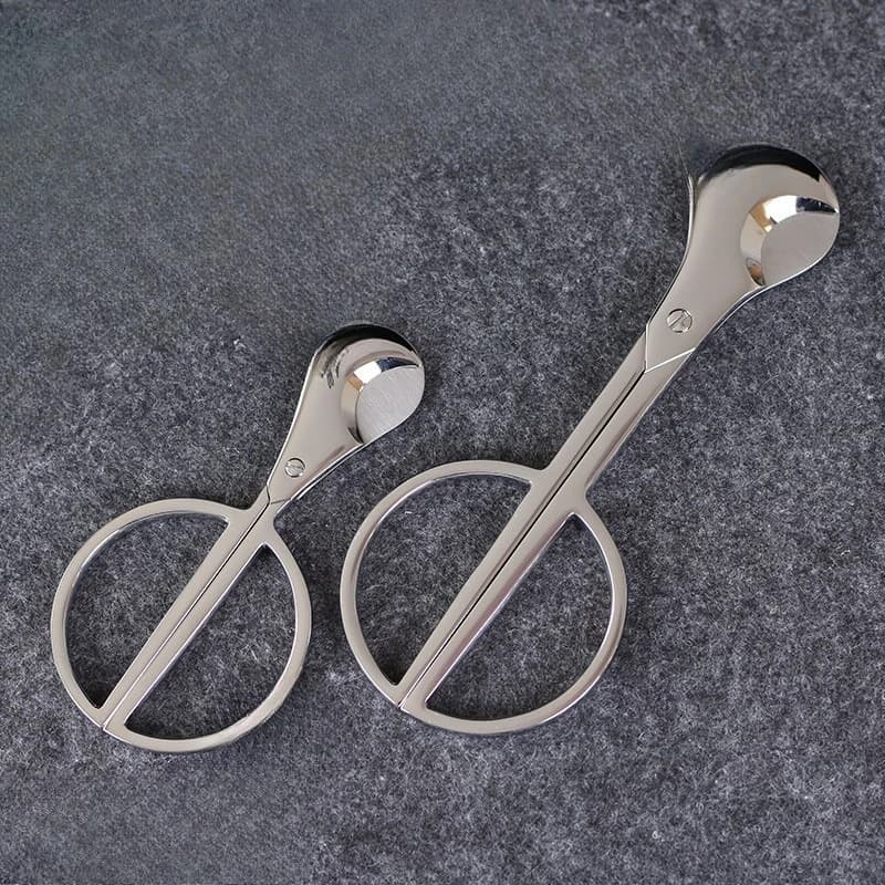 Cigar scissors, Davidoff cigar scissors, hand-held cigar scissors