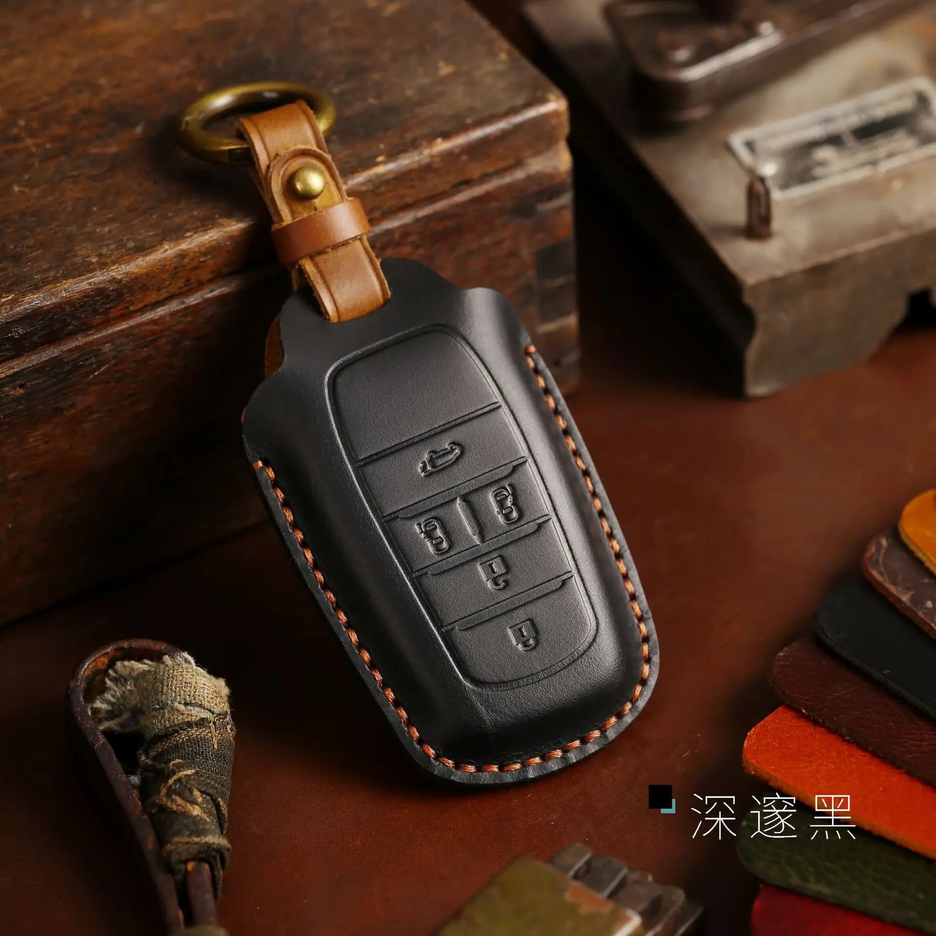 High-Quality Handmade Cowhide Key Case for Toyota Alphard/Sienna Car Key Pouch Luxury Genuine Leather Keychain