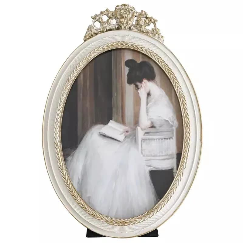 French Retro White Distressed Carved Resin Frame, Tabletop Decoration, Small Photo Frame