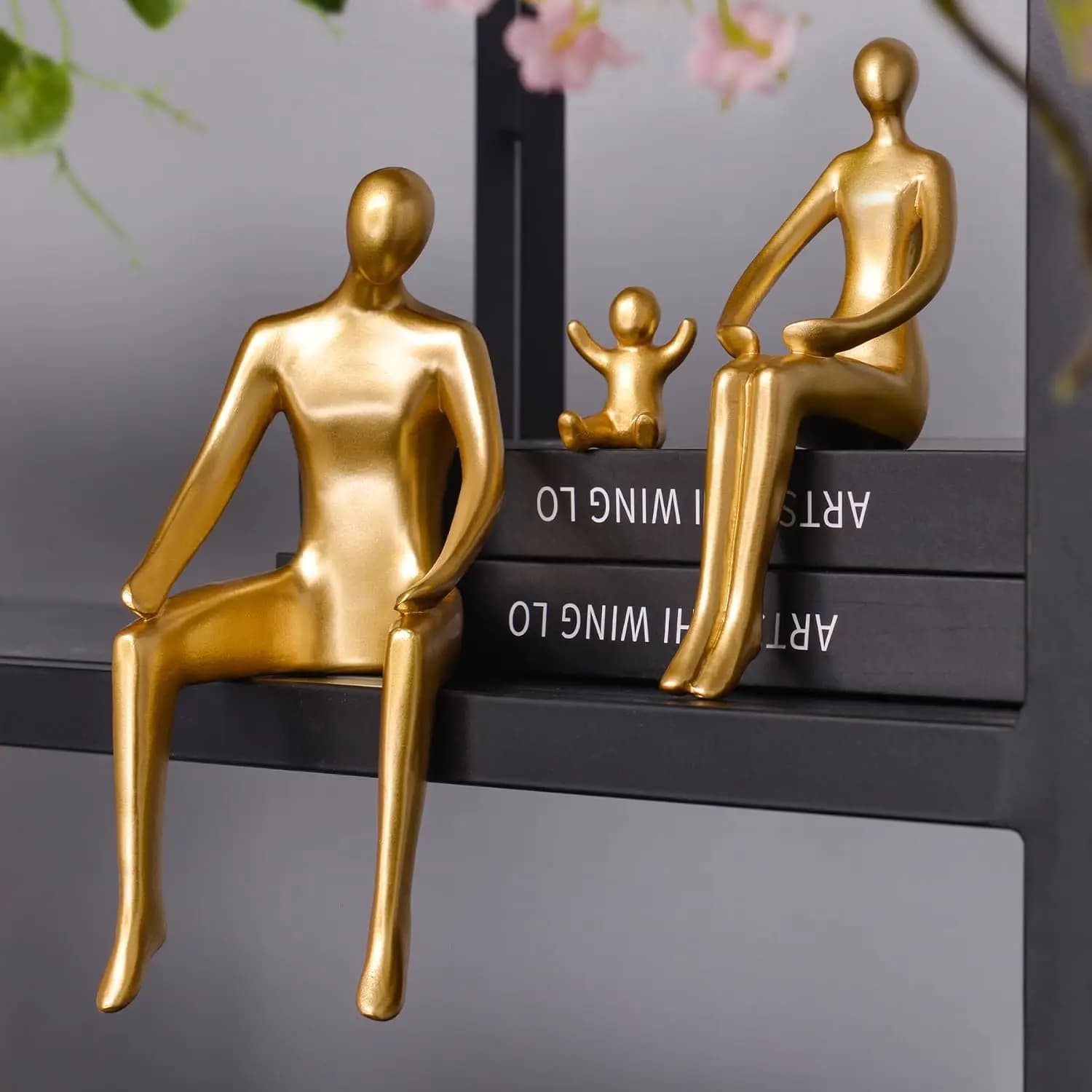 Gold Family Statues 3 Piece Dad-Mom-Child, Abstract Minimalist shelf Decor | Family Sculptures Ornament Figurines for Coffee Tab