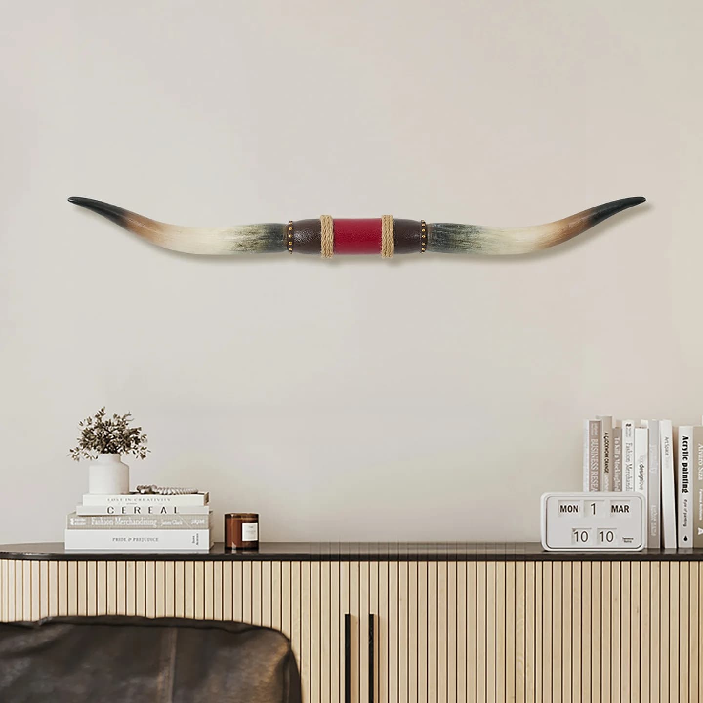 Home DecorNordic retro simulation horn wall hanging living room and restaurant background wall decoration creative resin pendant
