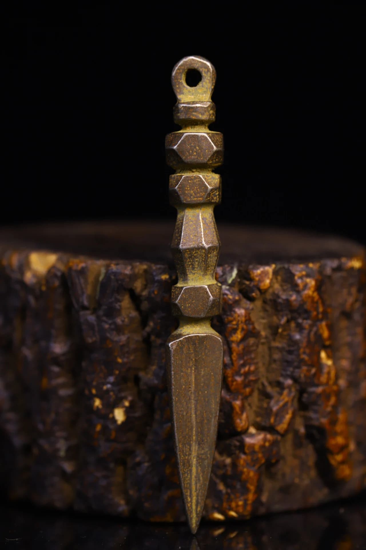 3"Nepalese folk Old Tiantie Cinnabar Shape Dorje Vajra Phurpa Dharma Amulet Pendant Town house Exorcism