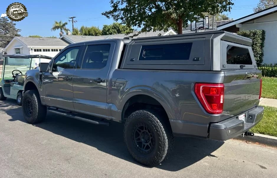 Customized Ford Series Pickup Trucks Manganese Steel Pickup Truck 4X4 Topper Cover Hardtop Canopy for Ford F150 5.5ft Bed Cap
