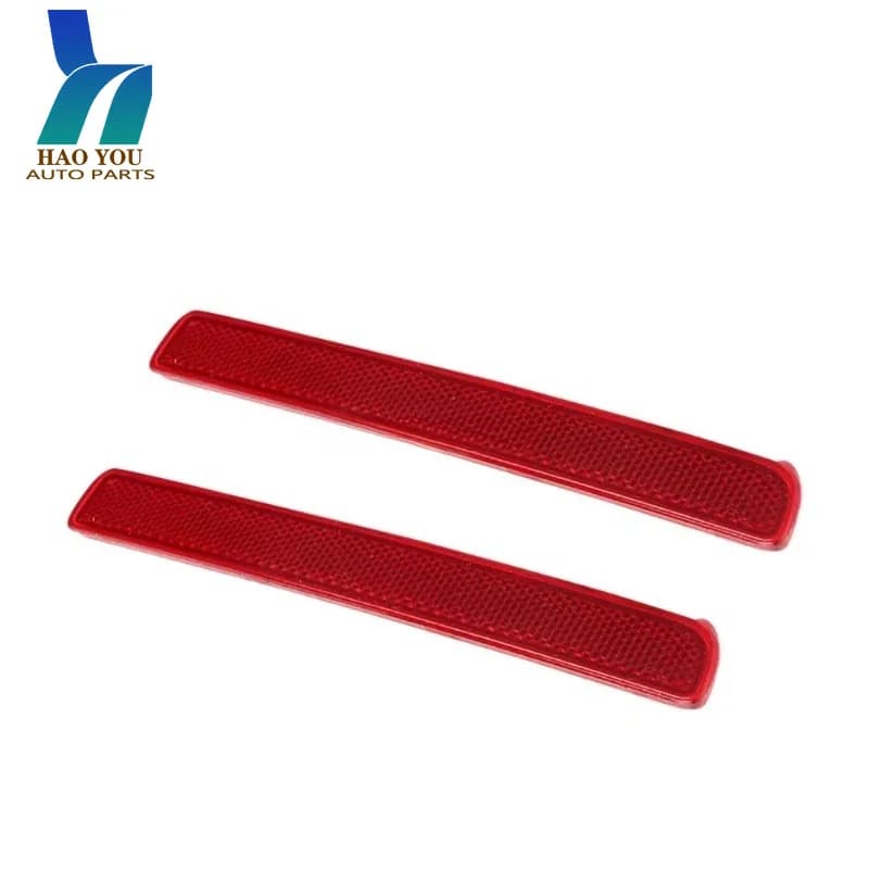 XFF500020 XFF500030 1pair Rear Bumper Reflector Light For Discovery 3 LR3 4 LR4 For Range Rover Sport L320 Facelift 2010-2013