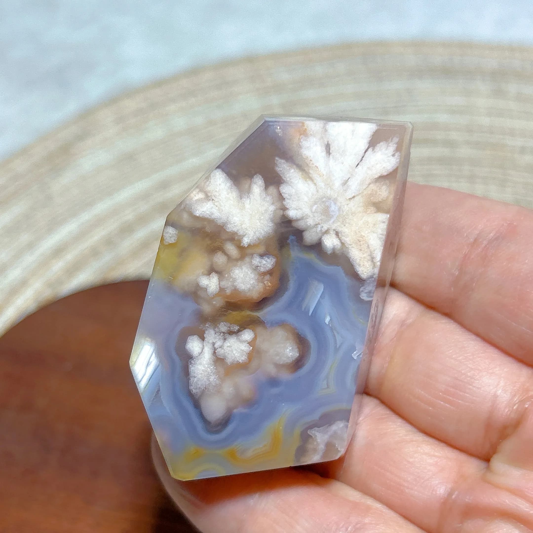 Healing Natural Crystal Black Flower Agate Freeform Mineral Energy Colorful Drzuy Gemstones Reiki Home Decorations Gift