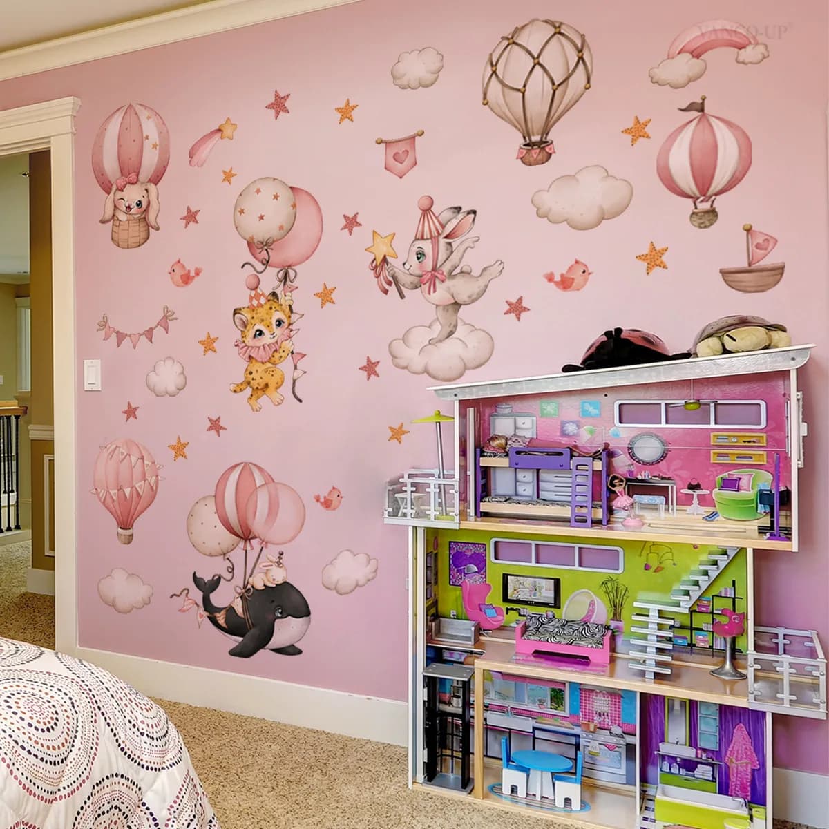 Pink Hot Air Balloon Wall Decals - Removable Animal Stickers with Rabbit, Tiger & Fish for Whimsical Decor