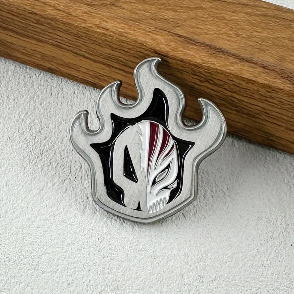 Anime Flame Mask Enamel Pin Bleach Themed Brooch Dark Gothic Skull Pattern Lapel Pin Anime Themed Decorative Fan Gift