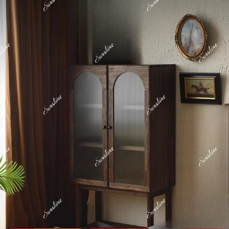 TTVintage Nordic, guest restaurant against the wall display bookcase figure display high cabinet