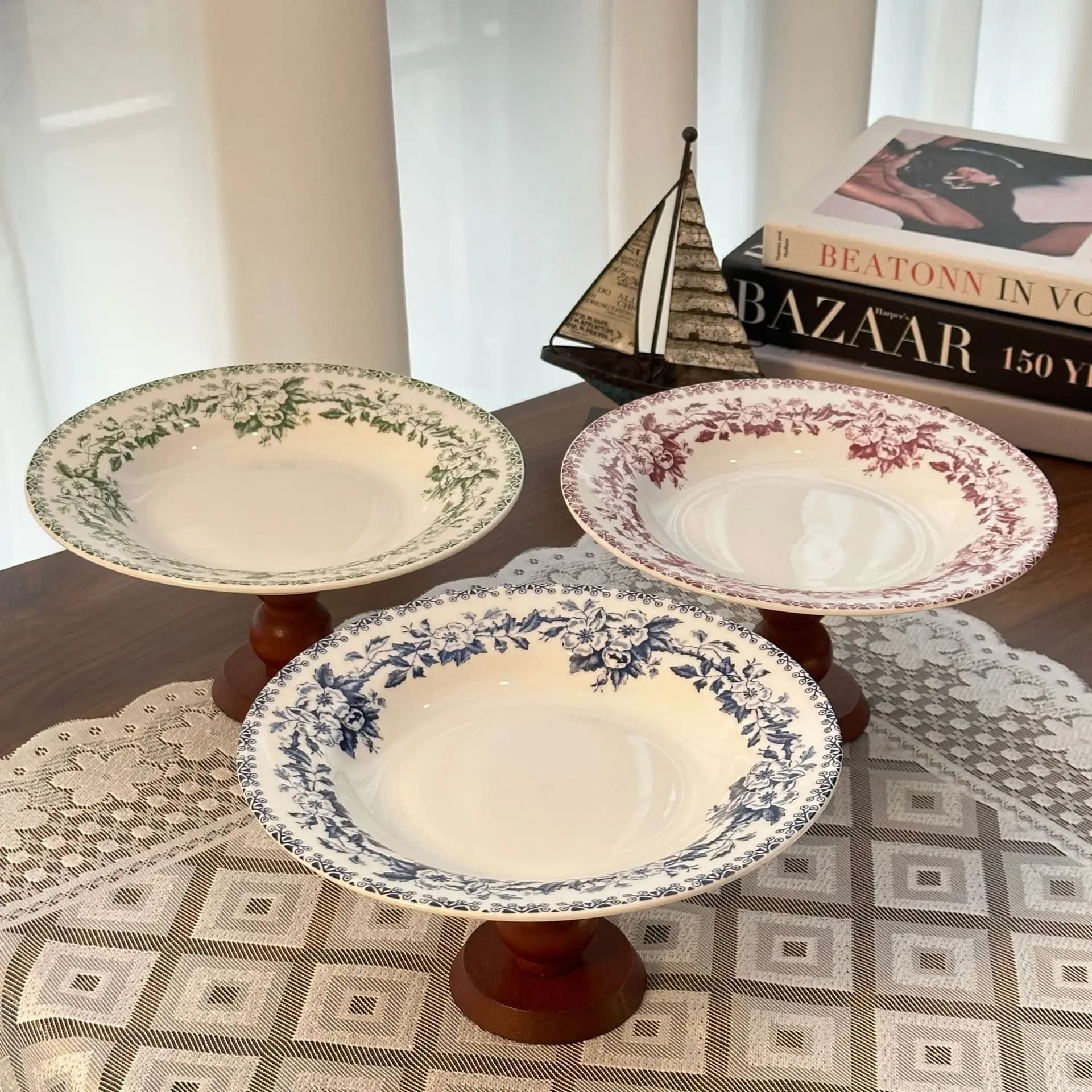 HYS Chinese retro blue and white porcelain high-footed fruit plate high-value household dried fruit plate afternoon tea dessert