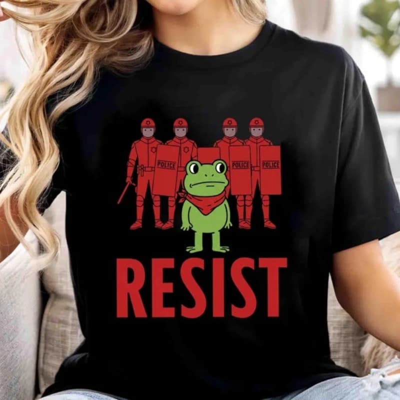Portland 2025 Resist Frog for Men Women Protest Anti ICE Activist Political Shirt Letters Cartoons Printed T-shirt Tops Adult