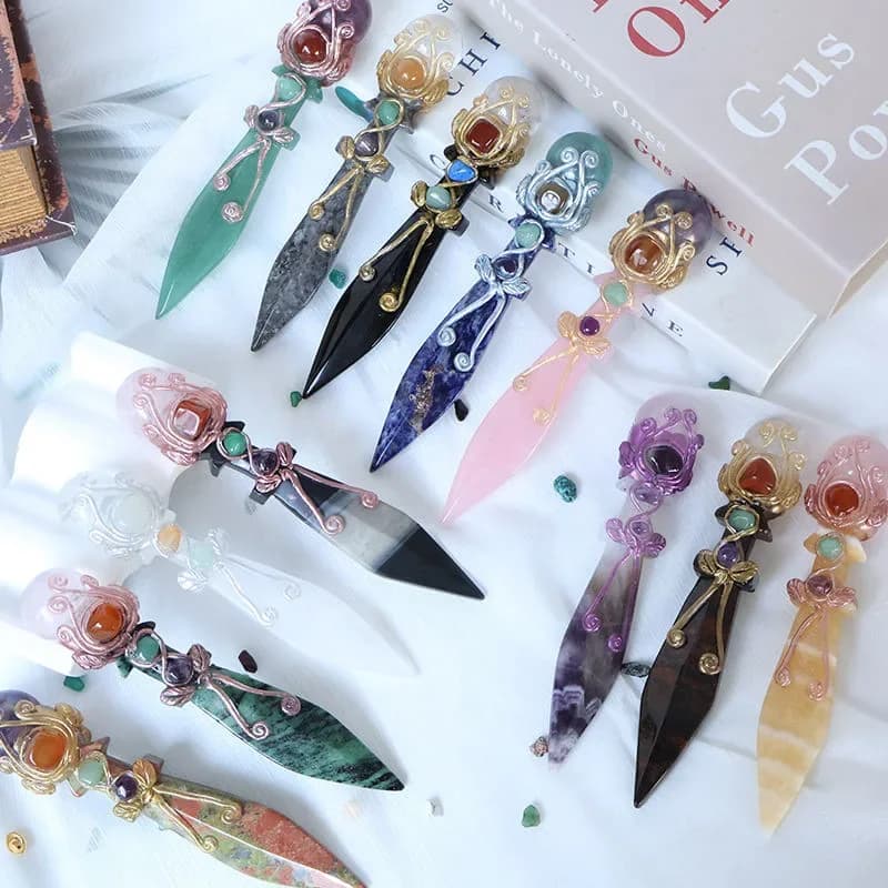 1PC Natural Crystal Athame Model Hand Carved Obsidian Chevron Amethyst Crystal Knife Witchcraft Altar Decor