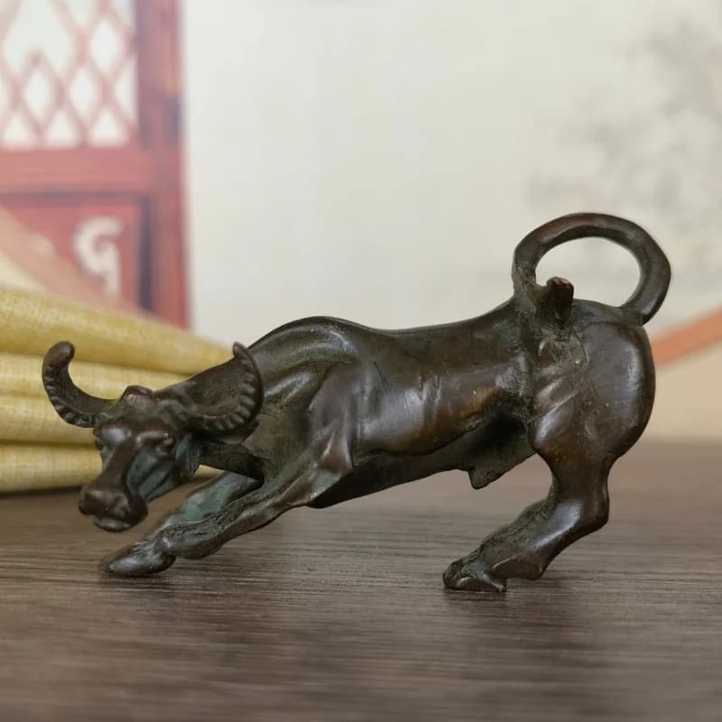 Bronze Wall Street Bull, Zodiac Ox, Solid Wealth-Bringing Ox, Fortune-Attracting Ox Ornament, Home Decor Craft