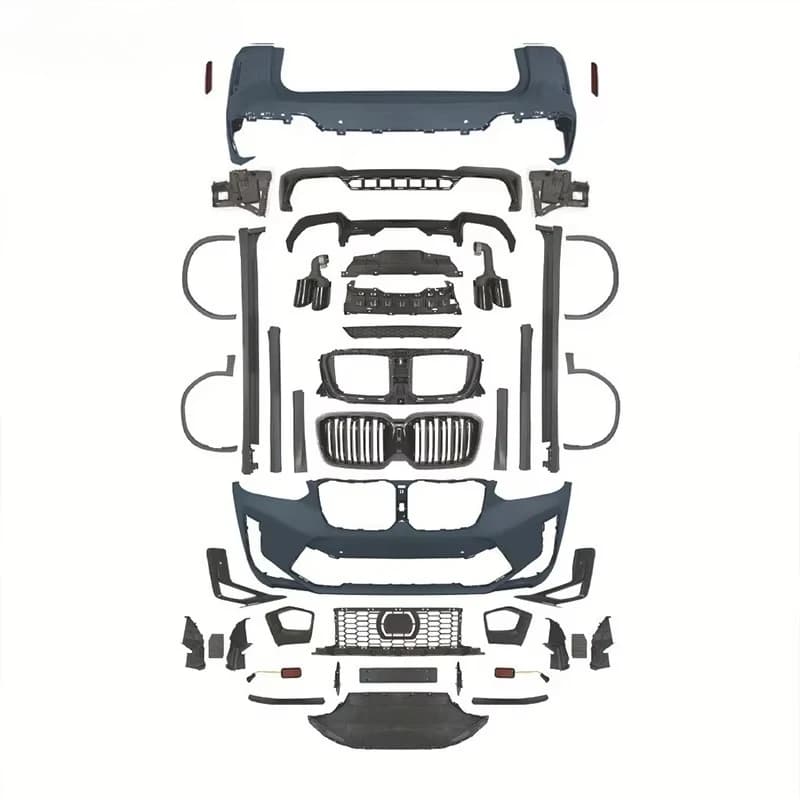 Body kits, the usual G01 body kits for  X3 pre-modification and post-modification X3M revolving around modifications