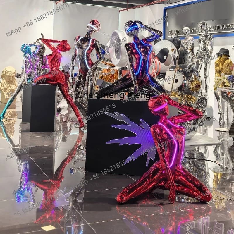 Future Technology Large Ornament Trend Sculpture Bar KTV Fiberglass Floor Ornament