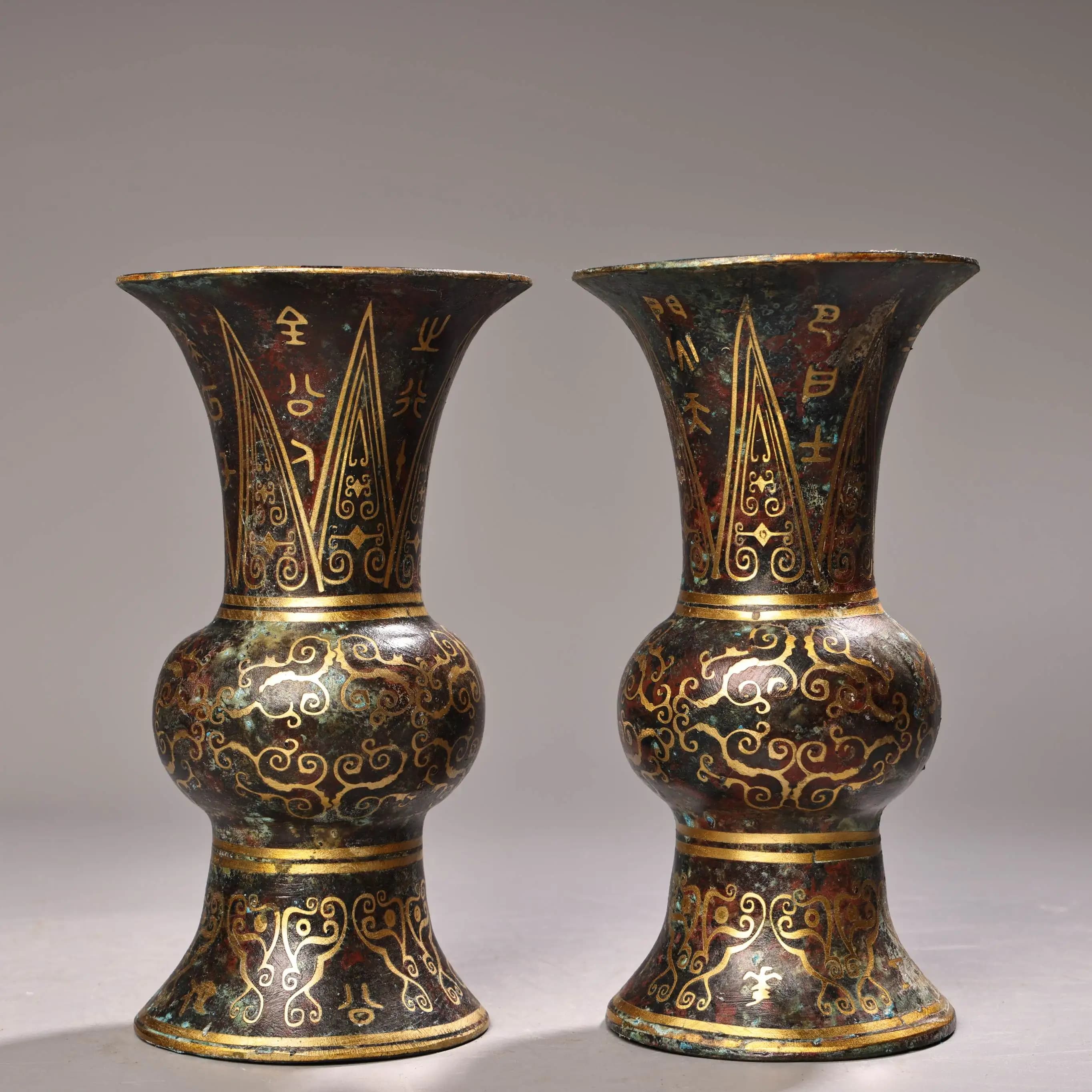 7"Tibetan Temple Collection Old Bronze Gilded Ancient handwriting symbol Texture Bottle Vase A Pair Amass wealth Ornaments