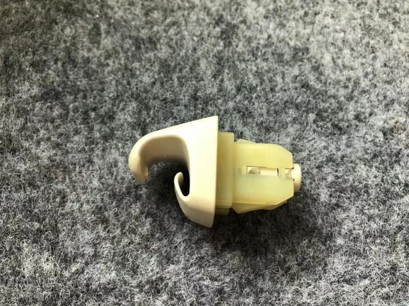 For Toyota 21-24 Corolla Sun Visor Retaining Clip Hook