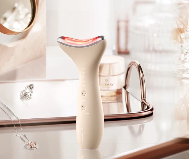 Hot-selling Handheld Face and Neck Lift Massager with Skin Rejuvenation Function, Waterproof Beauty Instrument