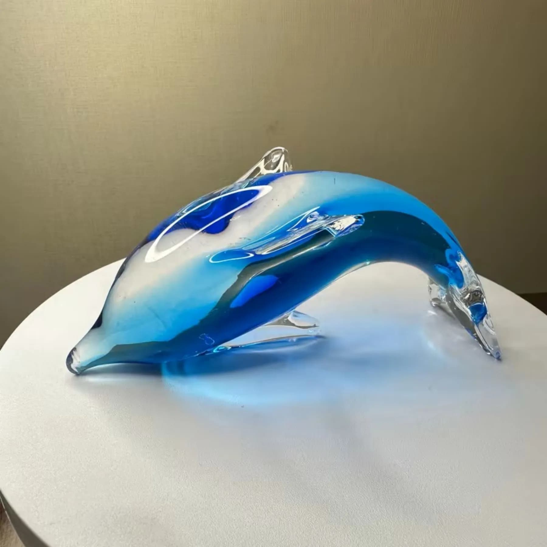 1PC Blue Gradient Crystal Dolphin - Handcrafted Glass Figurine, Ocean Home Desk Decor, Gift for Mother's Day, Valentine's Day