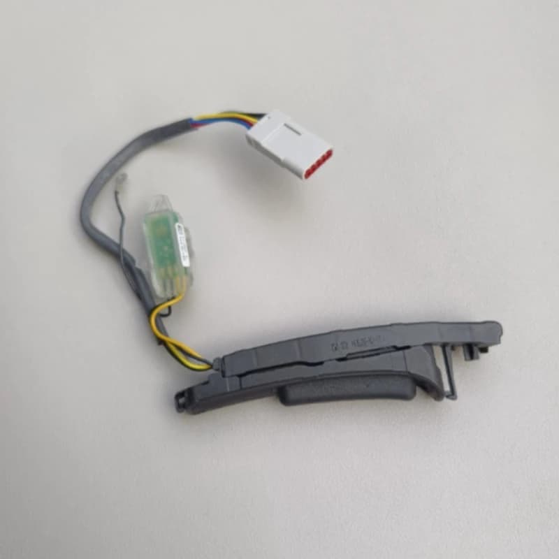 13537467 for Cadillac CT5 20-24 Four Door Handles Front  Rear Door Handles Chip Sensors Switch Buttons Car Accessories