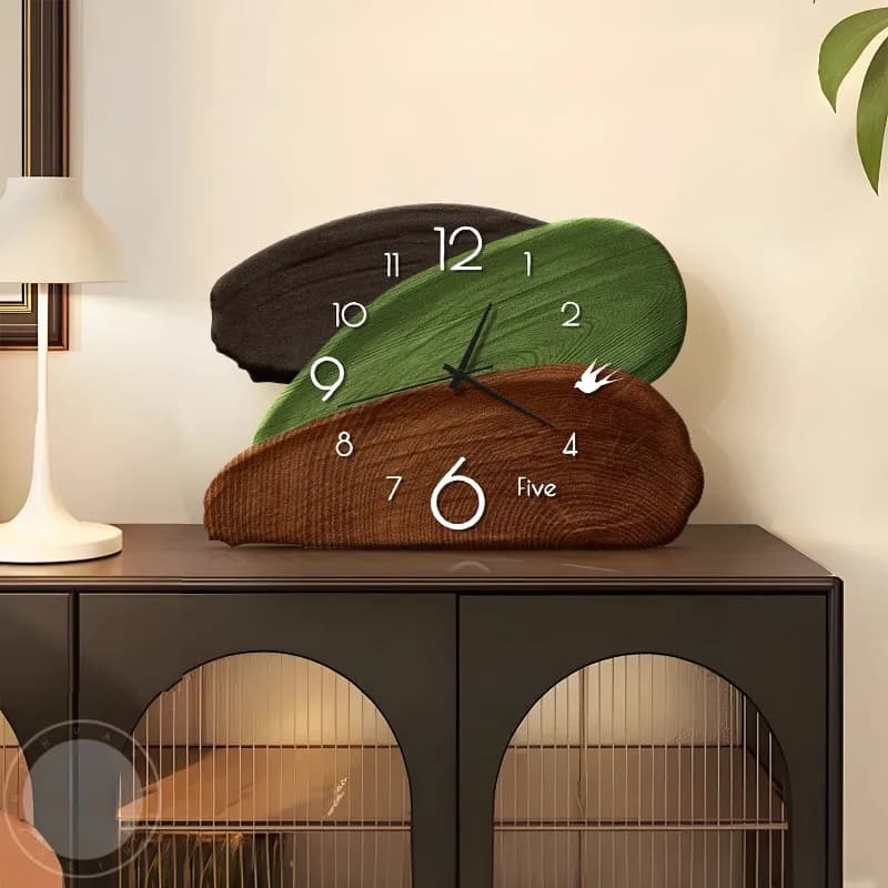 Tabletop Ornament Clock Green Retro Living Room Wall Clock Art Advanced Creative Silent Pendulum Desktop Clock Painting