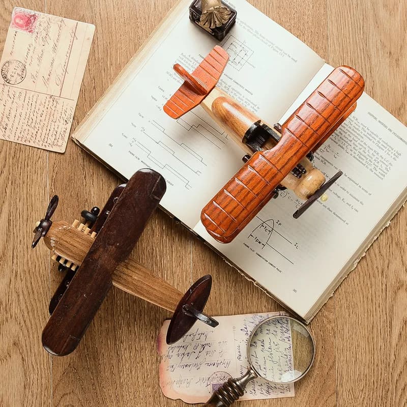 Retro Wooden Airplane Display Ornament - Creative Home Desk Airplane Model Decorative Wooden Handicraft Christmas Gift