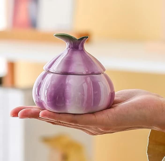2/3 pcs Purple Garlic Ceramic Storage Jar Creative Kitchen Container Candy Nut Snack Box Countertop Home Decor Ornament Gift