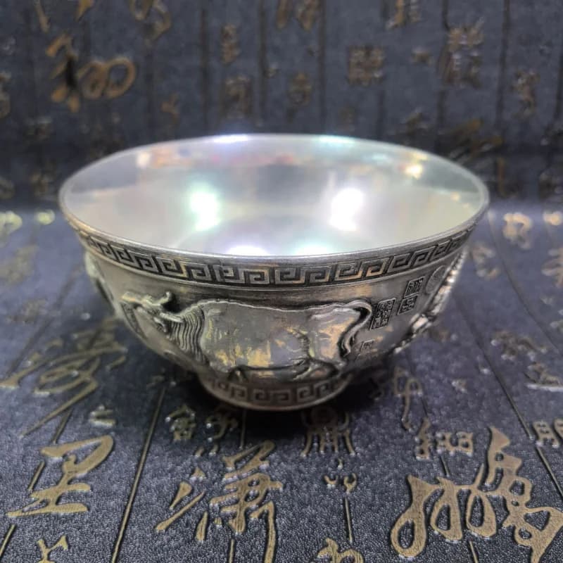 New Antique-Style Copper Silver-Plated Lucky Five Ox Bowl Craft Collectible Ornament Decoration