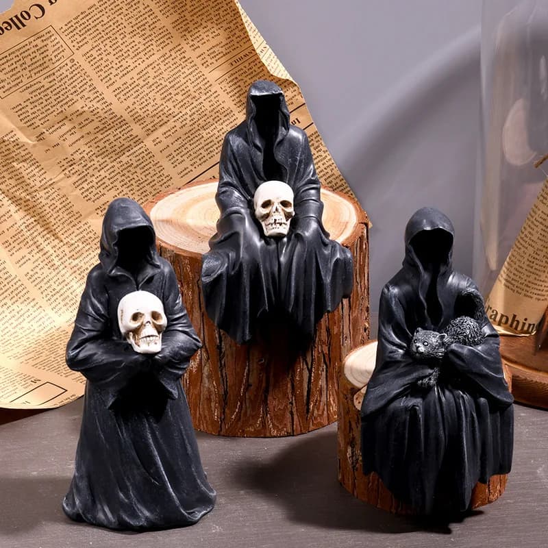 Faceless Ghost Ornament Living Room TV Cabinet Halloween Fun,Gothic Statues Home Desktop Craft Decorations Home Decoration Gifts