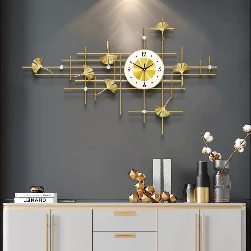 Gold Metal Wall Clock Simple Living Room TV Blackground Home Restaurant Creative Atmosphere Watch Art Decoration  Wall Clock