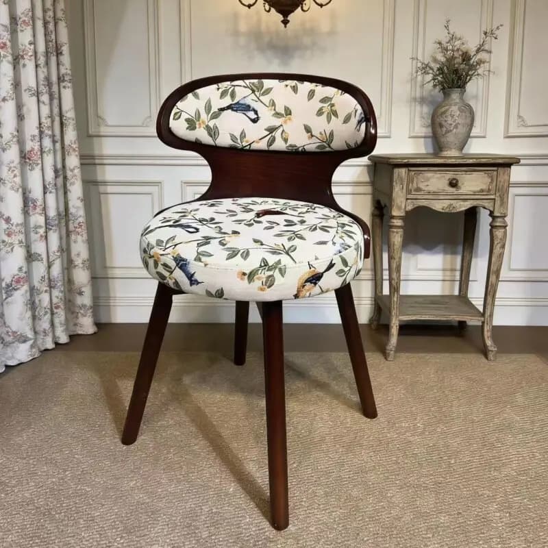 Minimalist Elegant Dining Chairs Luxury French Kitchen Foldable Dining Chairs Accent Solid Wood Sillas De Comedor Furniture Home