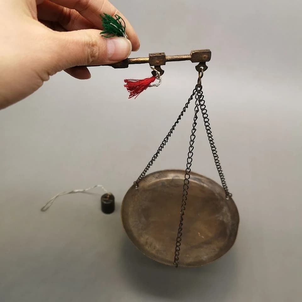 Antique collection copper small scale prop scale old-fashioned small hand carrying scale