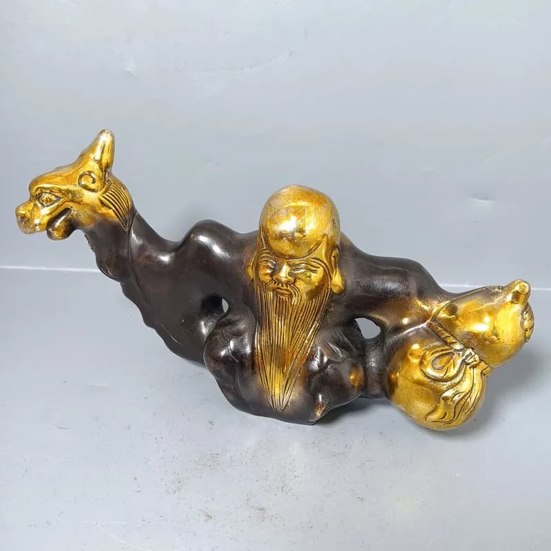 A pair of antique-style brass ornaments, gold-plated copper Pixiu crafts for display and collection