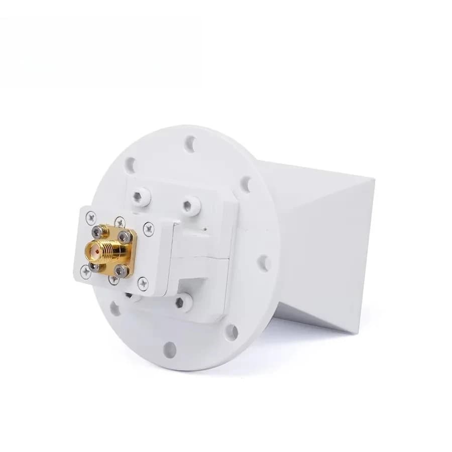 2026-Female Input 14 DBi Gain Waveguide Standard Horn Antenna 6 GHz to 18 GHz Antenna