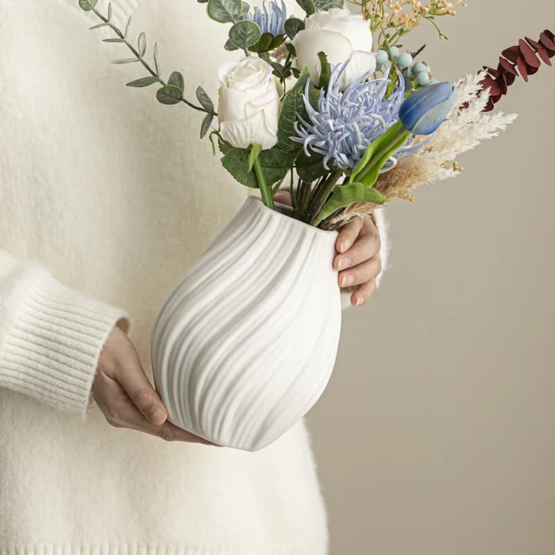 Modern Art Line Vase Wave Shaped Ceramic Vase Home Living Room Office Flower Arrangement Decoration Crafts Vase Accessories